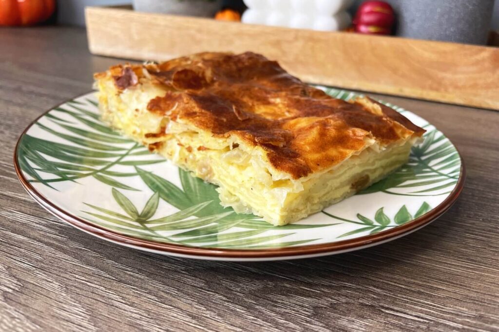 puff pastry with sweet cheese